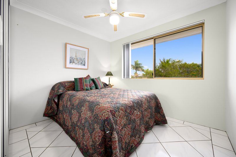 Photo - 7/13-15 Aquila Court, Mermaid Waters QLD 4218 - Image 13