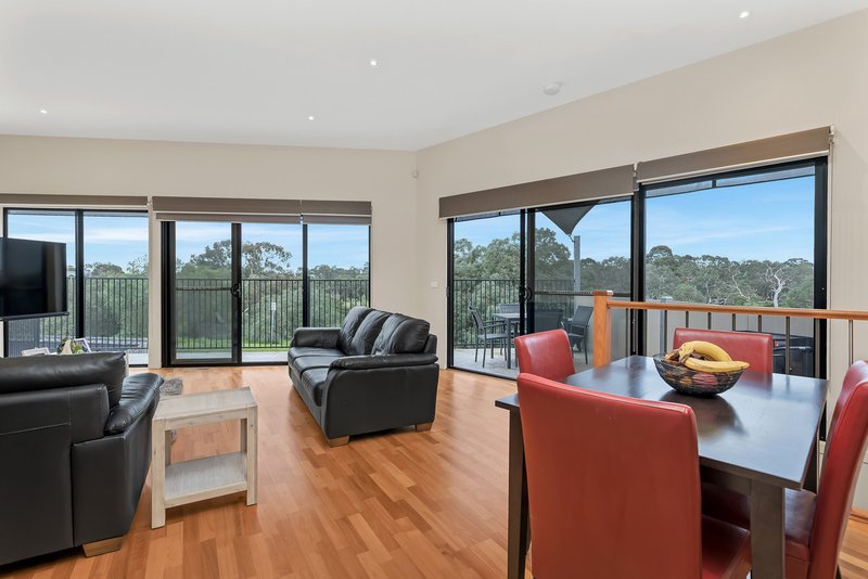 Photo - 7/13-19 Purcell Court, Werribee VIC 3030 - Image 5