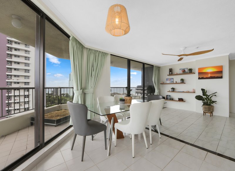 Photo - 71/3-5 Admiralty Drive, Surfers Paradise QLD 4217 - Image 8