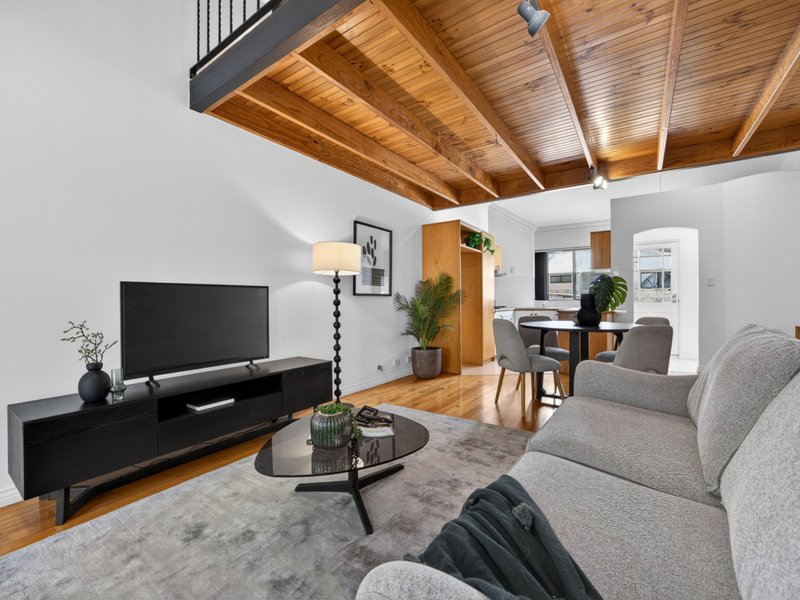 Photo - 7/13 Jersey Street, Jolimont WA 6014 - Image 4