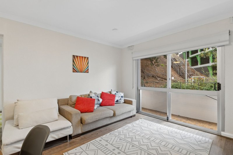 Photo - 7/132 Mounts Bay Road, Perth WA 6000 - Image 6