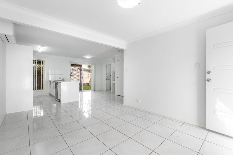 Photo - 71/325 Stanley Street, Brendale QLD 4500 - Image 4