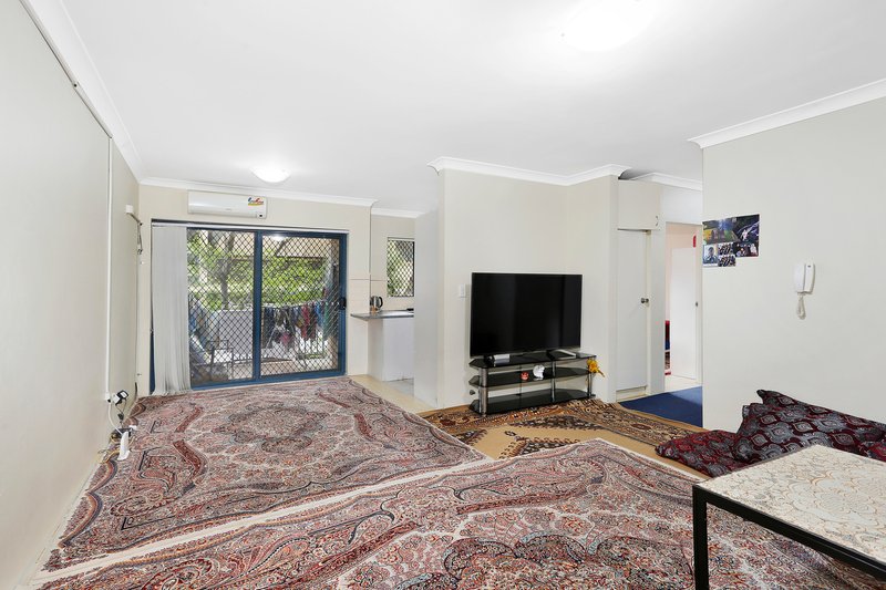 Photo - 7/14-16 Paton Street, Merrylands NSW 2160 - Image 3