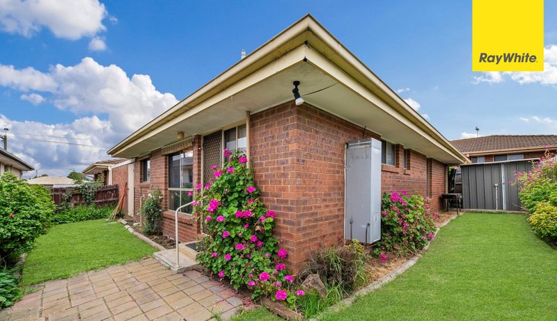 Photo - 7/14 Brooklyn Road, Melton South VIC 3338 - Image 2