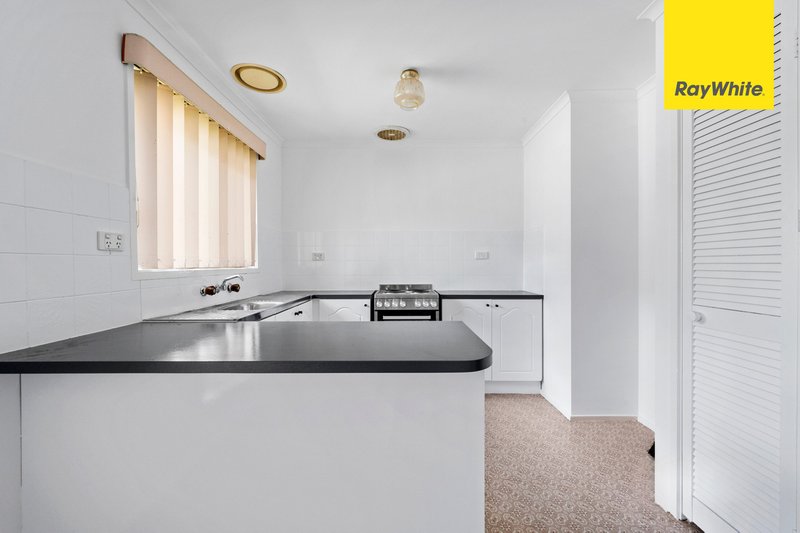 Photo - 7/14 Brooklyn Road, Melton South VIC 3338 - Image 3