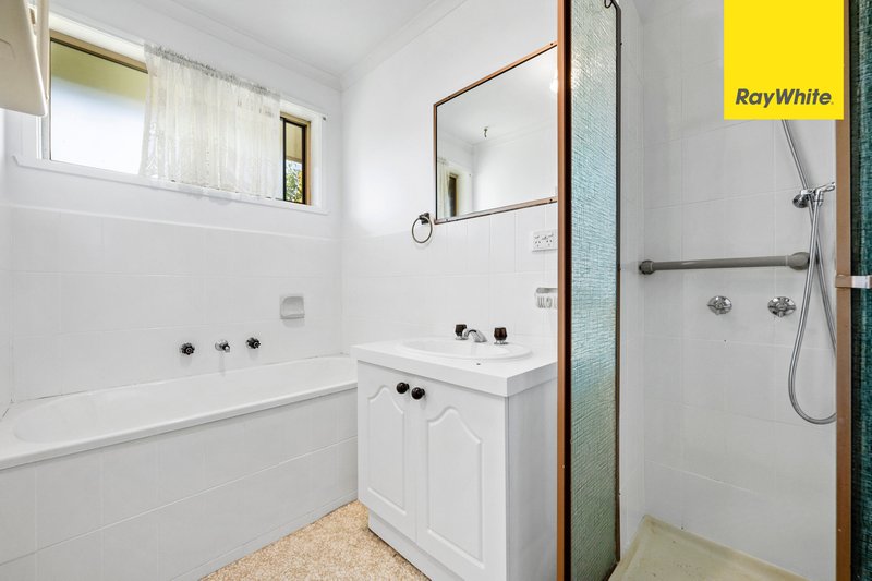 Photo - 7/14 Brooklyn Road, Melton South VIC 3338 - Image 5