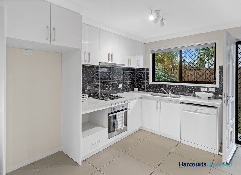 Photo - 7/143 Baringa Street, Morningside QLD 4170 - Image 2