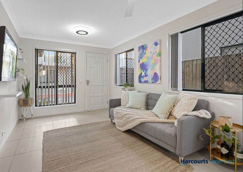 Photo - 7/143 Baringa Street, Morningside QLD 4170 - Image 3