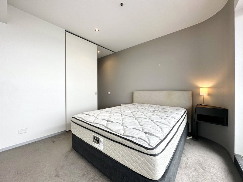 Photo - 714/300 Swanston Street, Melbourne VIC 3000 - Image 9