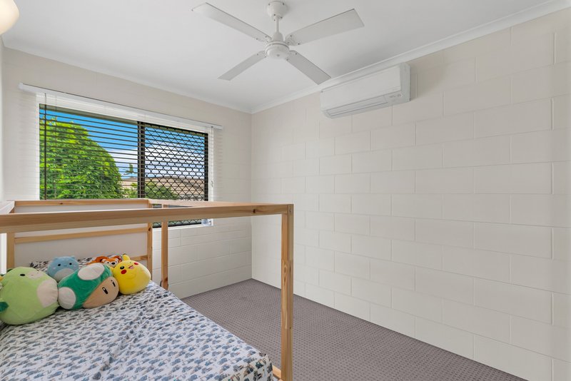 Photo - 7/15-17 Earl Street, Westcourt QLD 4870 - Image 6