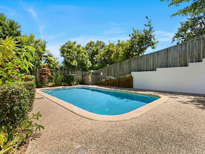 Photo - 7/15 Beacon Court, Sunrise Beach QLD 4567 - Image 10