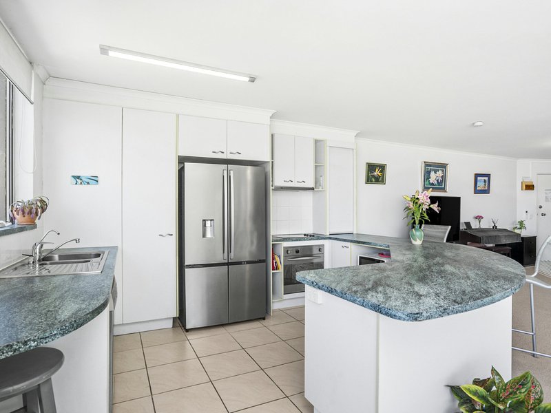 Photo - 7/15 Esplanade Headland , Kings Beach QLD 4551 - Image 7