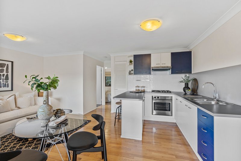 Photo - 7/15 Waverley Street, Annerley QLD 4103 - Image 6