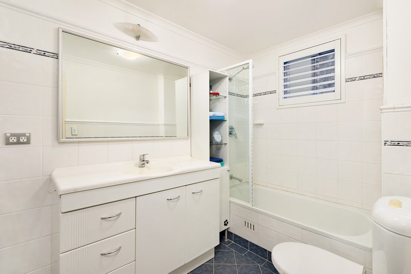 Photo - 7/15 Wetherill Street, Narrabeen NSW 2101 - Image 4