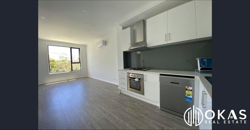 Photo - 7/151 Stud Road, Wantirna South VIC 3152 - Image 2