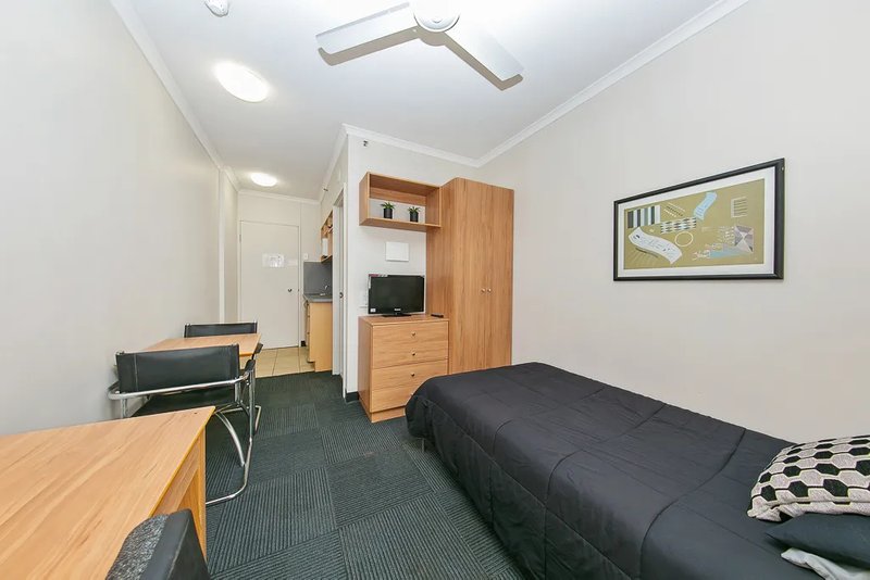 Photo - 715/108 Margaret Street, Brisbane City QLD 4000 - Image 5