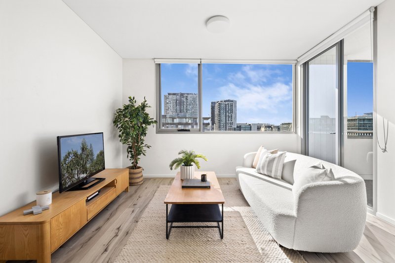 Photo - 715/19 Baywater Drive, Wentworth Point NSW 2127 - Image 3