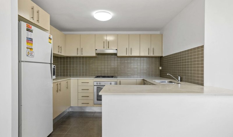 Photo - 715/22 Charles Street, Parramatta NSW 2150 - Image 5