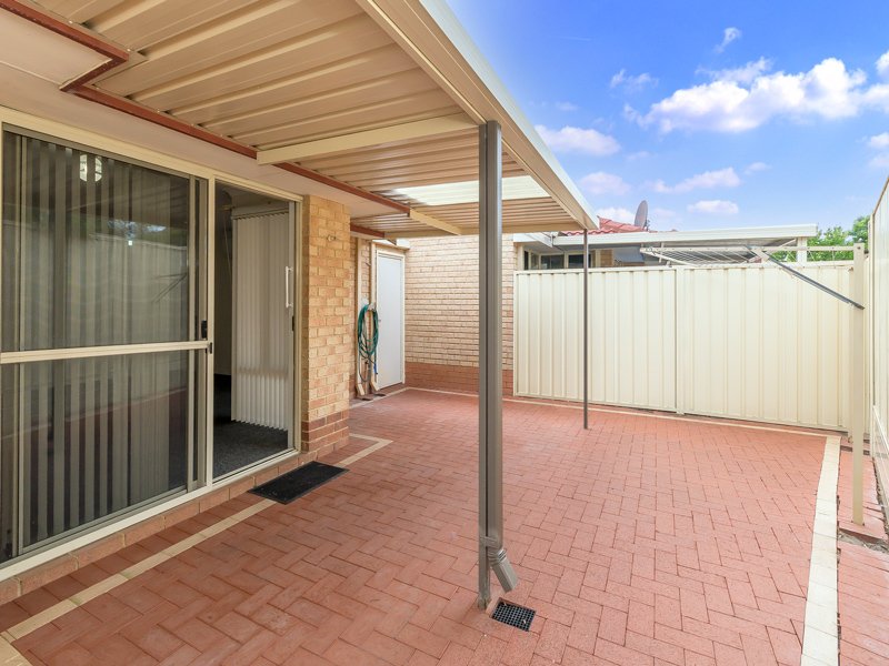 Photo - 7/16-18 Inverness Court, Cooloongup WA 6168 - Image 20