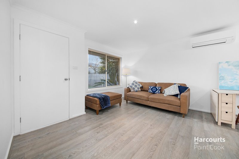 Photo - 7/16-18 Russell Street, Werribee VIC 3030 - Image 4