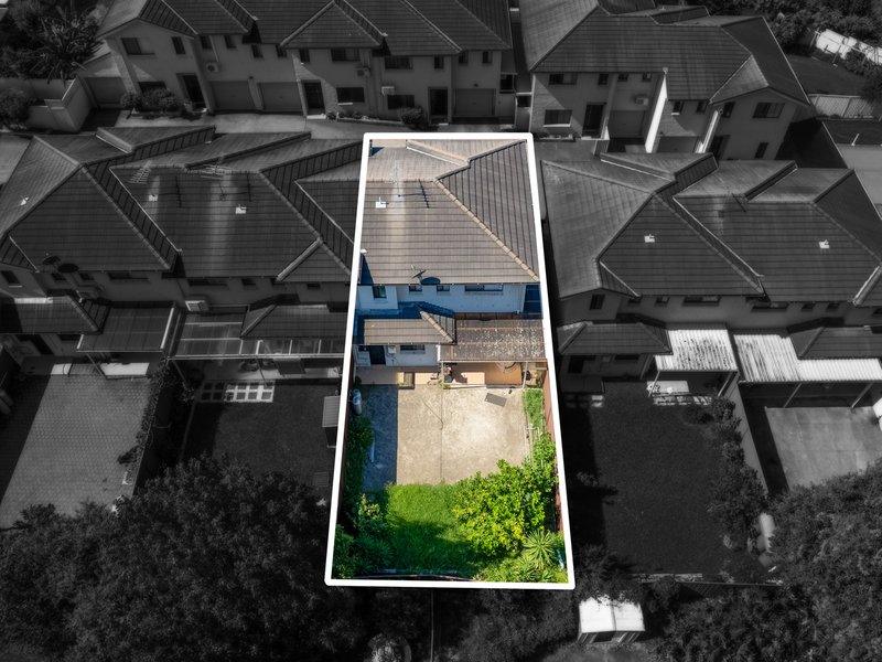 Photo - 7/16-20 Myee Road, Macquarie Fields NSW 2564 - Image 9