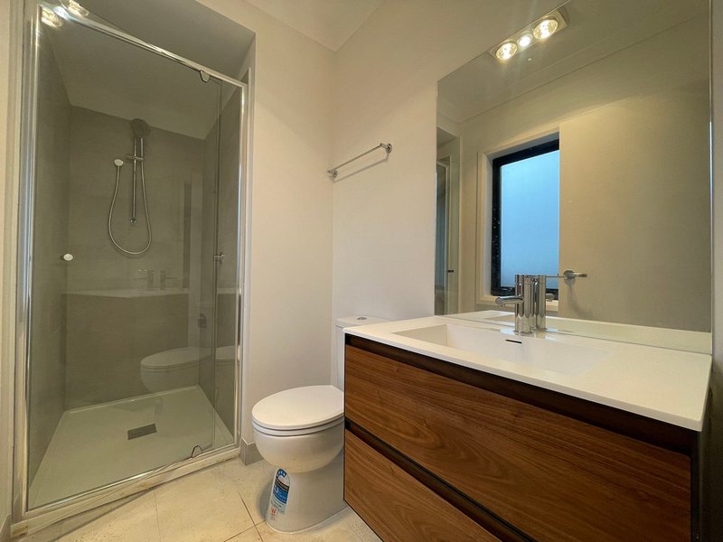 Photo - 7/16 Coulstock Street, Epping VIC 3076 - Image 5