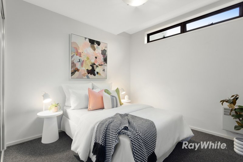 Photo - 7/16 Shepparson Avenue, Carnegie VIC 3163 - Image 7