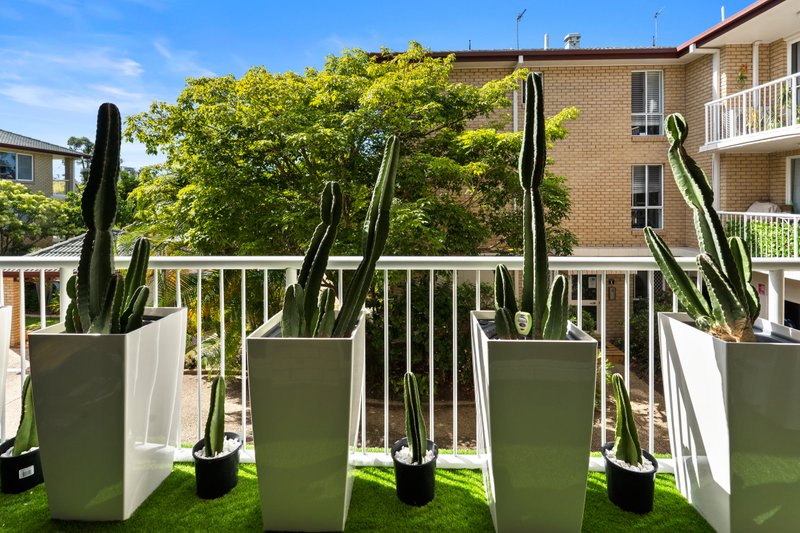 Photo - 7/16 Whitby Street, Southport QLD 4215 - Image 11