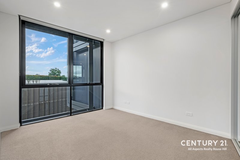 Photo - 716/32 Civic Way, Rouse Hill NSW 2155 - Image 6