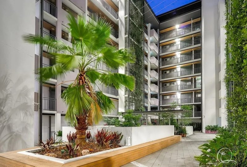Photo - 716/8 Hurworth Street, Bowen Hills QLD 4006 - Image 1