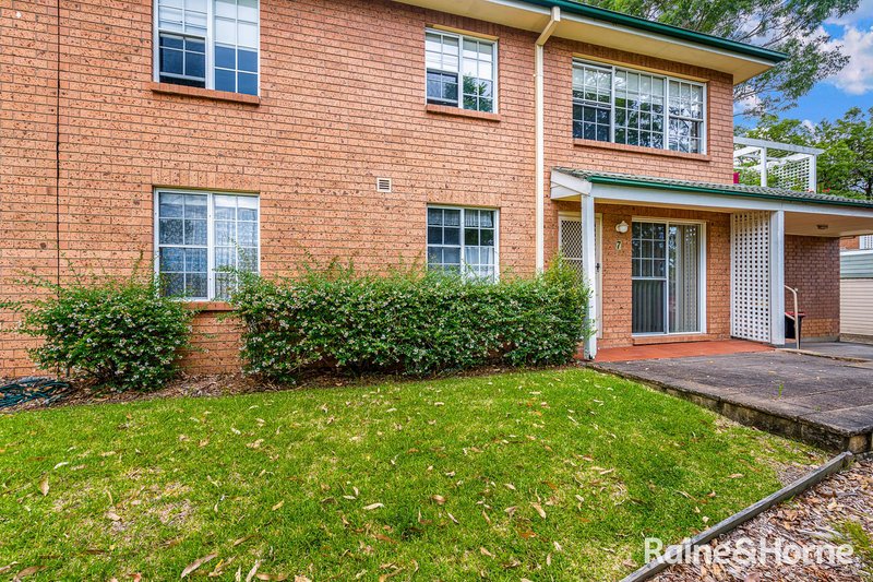 Photo - 7/17 Leo Road, Pennant Hills NSW 2120 - Image 1