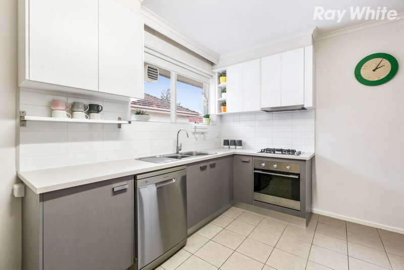 Photo - 7/17 Maroona Road, Carnegie VIC 3163 - Image 2