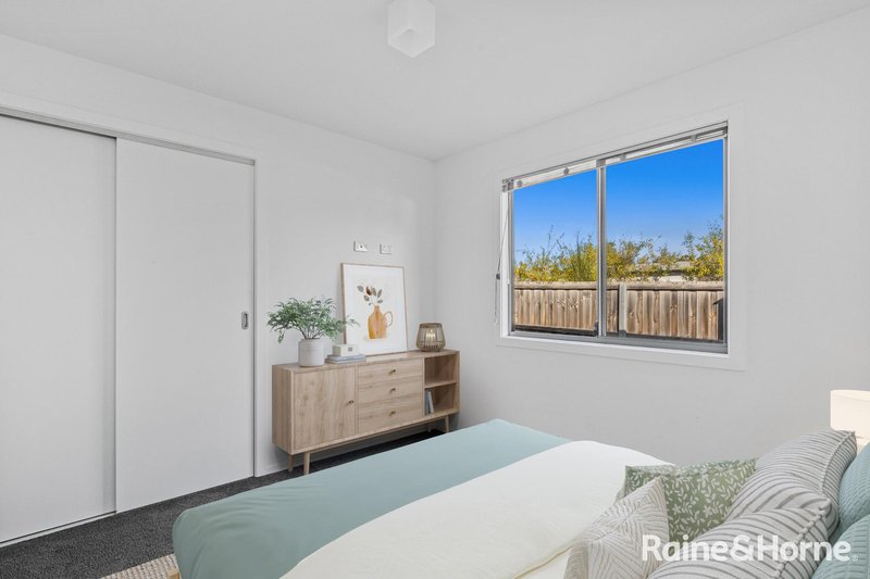 Photo - 7/17 Sandstone Grove, Blackmans Bay TAS 7052 - Image 14