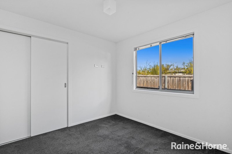 Photo - 7/17 Sandstone Grove, Blackmans Bay TAS 7052 - Image 15