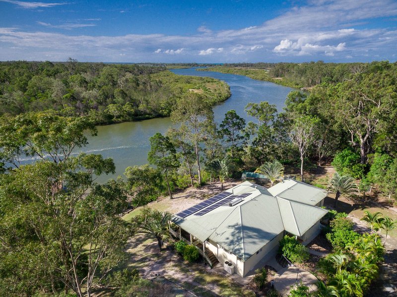 Photo - 717 Toogoom Road, Toogoom QLD 4655 - Image 3