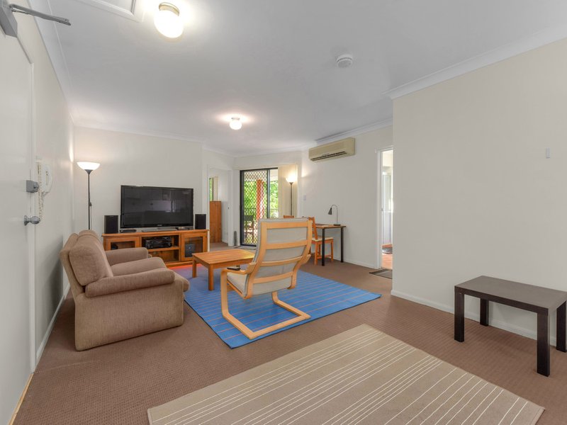 Photo - 7/17 York Street, Nundah QLD 4012 - Image 3