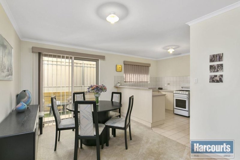 Photo - 7/17 Zwerner Drive, Hallett Cove SA 5158 - Image 3