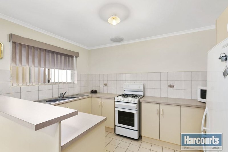 Photo - 7/17 Zwerner Drive, Hallett Cove SA 5158 - Image 4