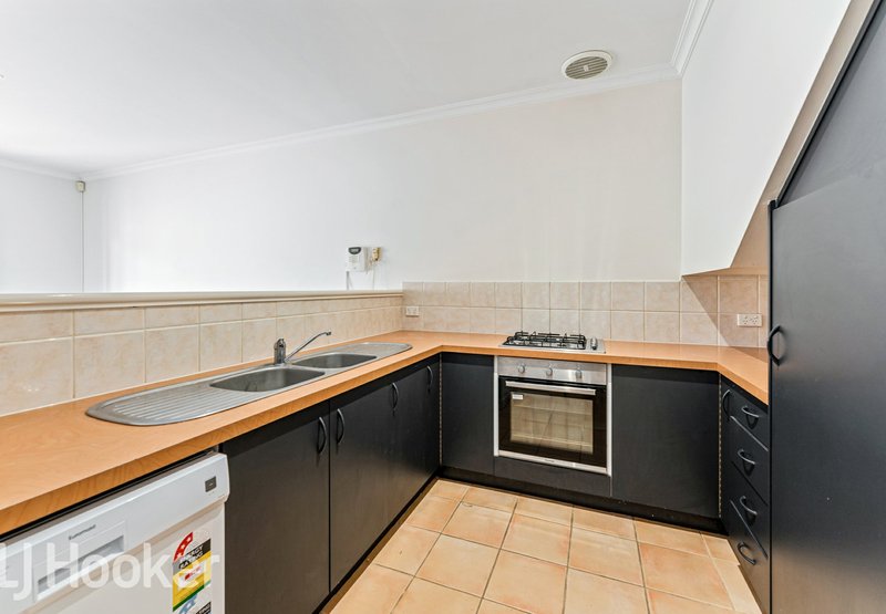 Photo - 7/174 Carnarvon Street, East Victoria Park WA 6101 - Image 6