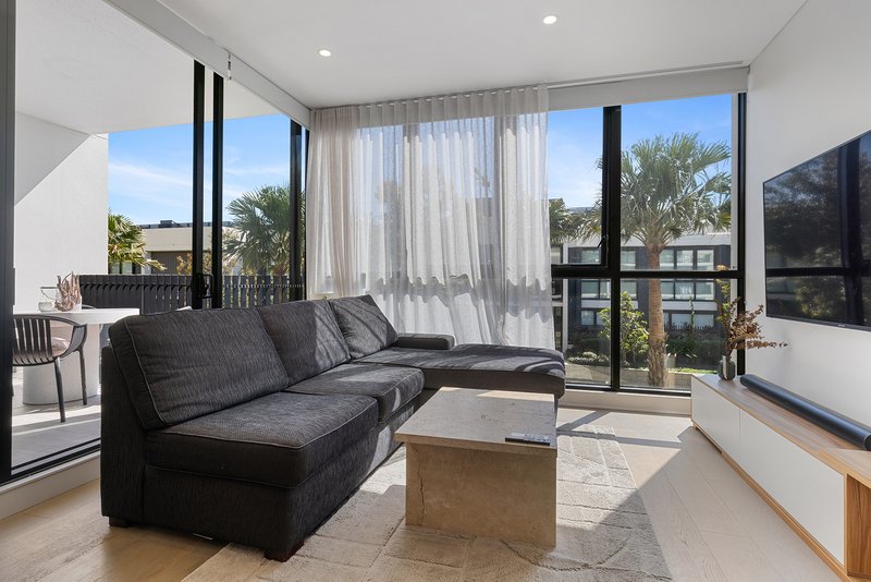 Photo - 717/455B Captain Cook Drive, Woolooware NSW 2230 - Image 2