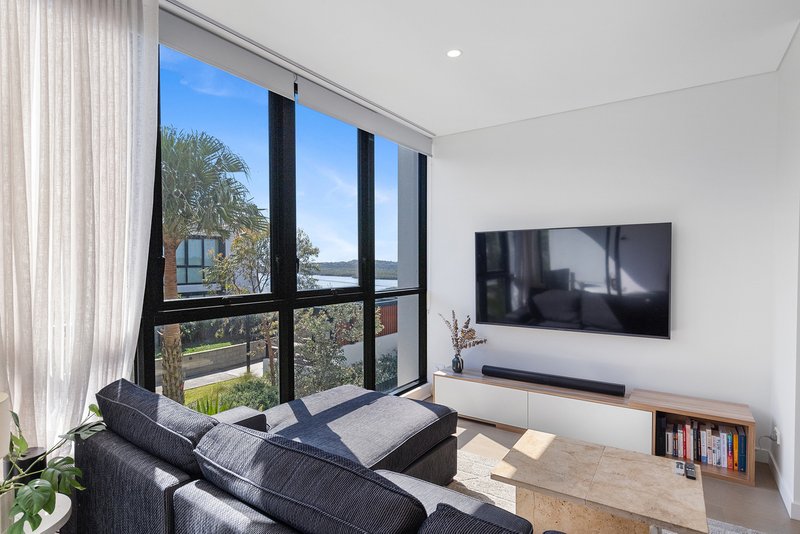 Photo - 717/455B Captain Cook Drive, Woolooware NSW 2230 - Image 3