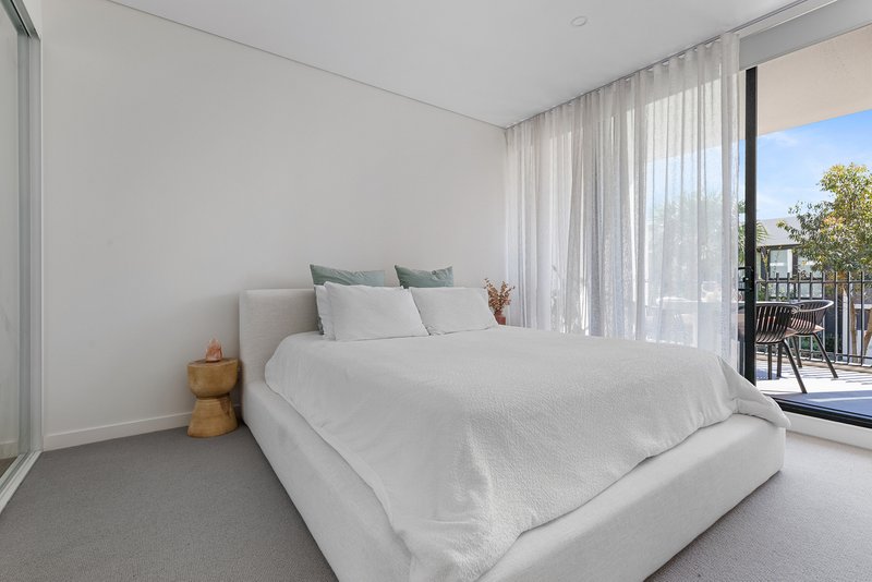 Photo - 717/455B Captain Cook Drive, Woolooware NSW 2230 - Image 6
