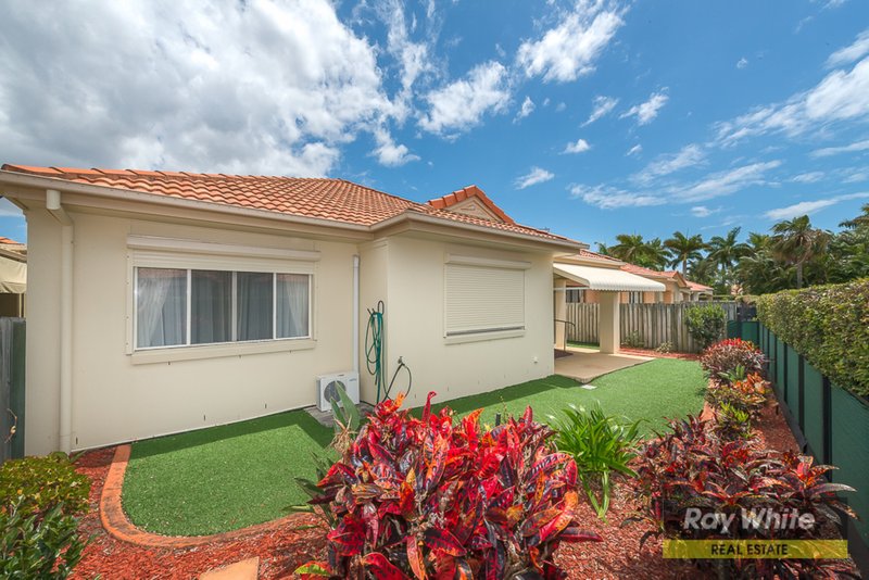 Photo - 71/76 Bayview Street, Runaway Bay QLD 4216 - Image 10