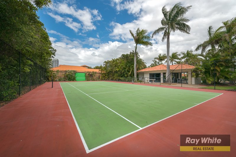 Photo - 71/76 Bayview Street, Runaway Bay QLD 4216 - Image 12