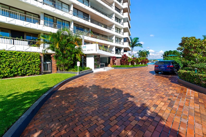 Photo - 7/18 Commodore Drive, Surfers Paradise QLD 4217 - Image 28