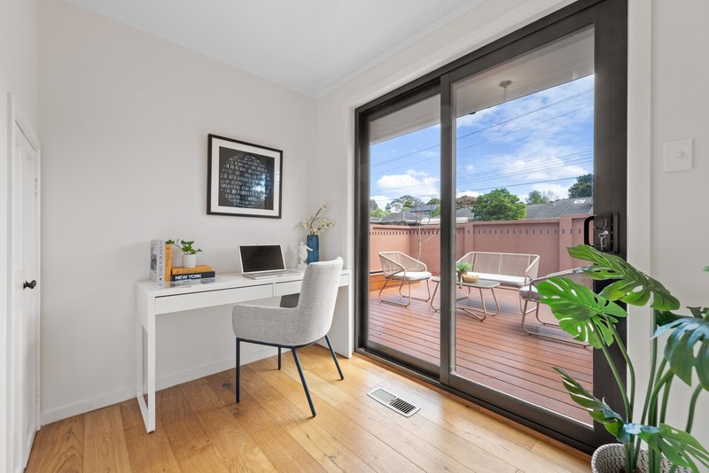 Photo - 718 Highbury Road, Glen Waverley VIC 3150 - Image 5