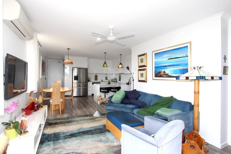 Photo - 7/18 Norman Avenue, Maroochydore QLD 4558 - Image 4