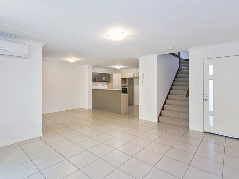 Photo - 7/181 Gemvale Rd , Mudgeeraba QLD 4213 - Image 3