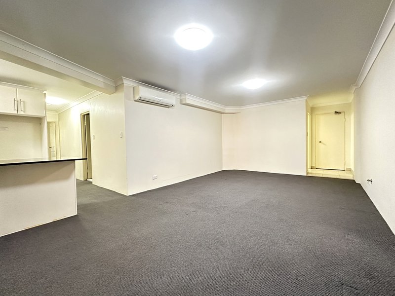 Photo - 7/181 Hawkesbury Road, Westmead NSW 2145 - Image 4