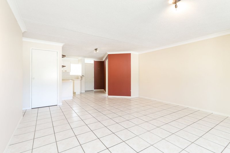 Photo - 7/19-21 Pandanus Street, Mudjimba QLD 4564 - Image 3